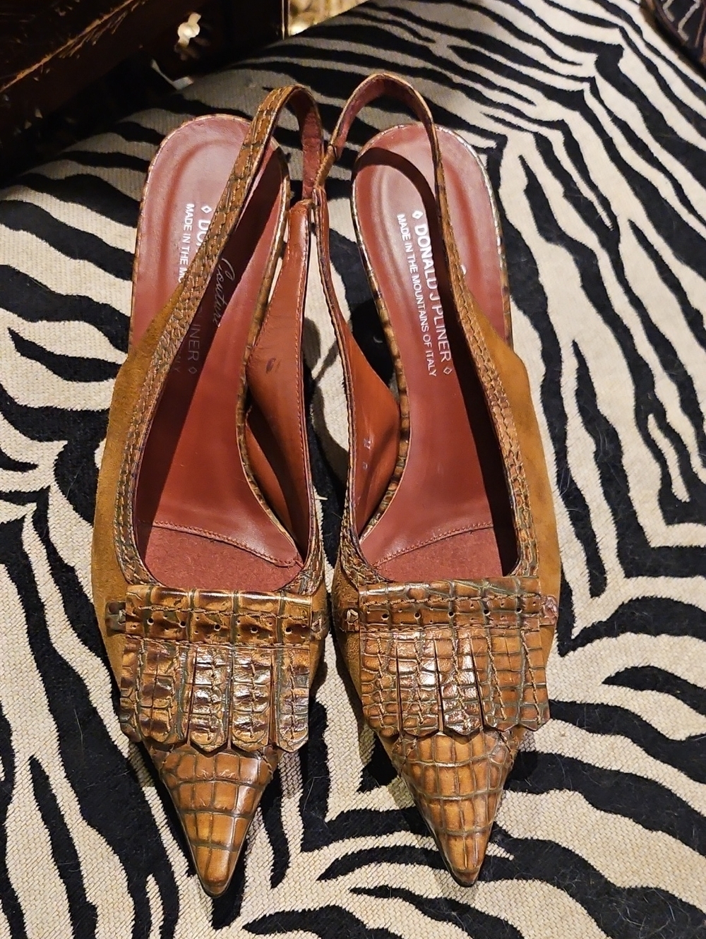 Donald J. Pliner Tan Croc-Embossed Pointed Slingbacks Size 8